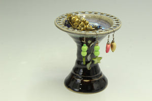 earring stand