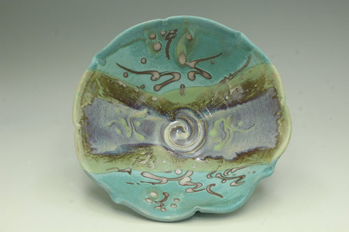 Fluted bowl