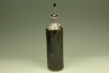 Load image into Gallery viewer, oil bottle