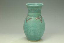 Load image into Gallery viewer, vase