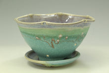 Load image into Gallery viewer, berry bowl