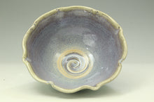 Load image into Gallery viewer, 4 cups Handmade serving bowl in turquoise