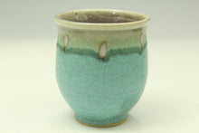 Load image into Gallery viewer, Green te cup yunomi