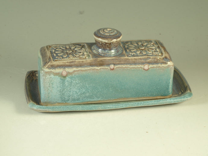 Butter dish