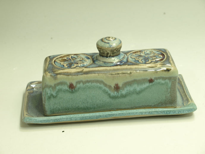 Butter dish