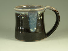 Load image into Gallery viewer, Mugs Tenmoku black color stoneware